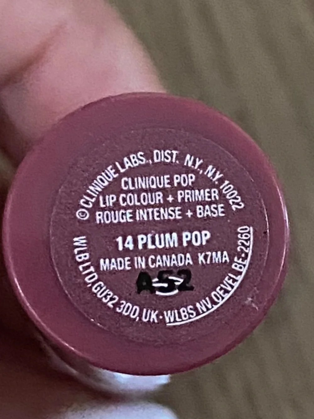 Clinique plum Pop Lipstick